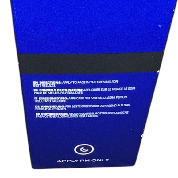 Revolution Night Restore Oil - Picture 6 of 6